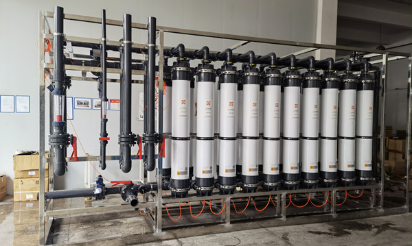 超濾膜系統(tǒng) 超濾膜系統(tǒng)
