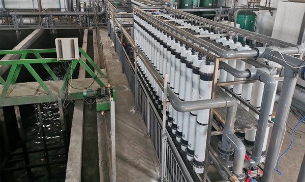 超濾設備.jpg 超濾設備.jpg